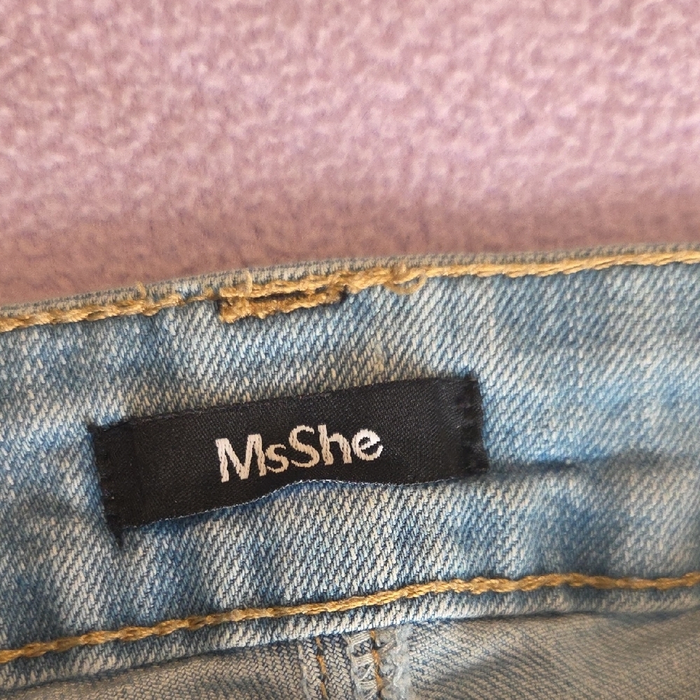 Embroidered Ankle Crop Jeans - Light Teal Green - Picture 3 of 8